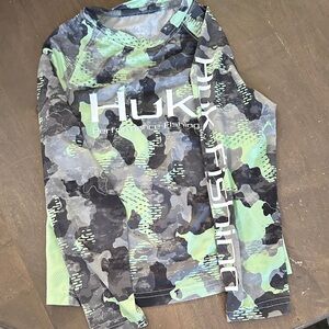 Huk Performance Fishing Camo Shirt - Green and Black